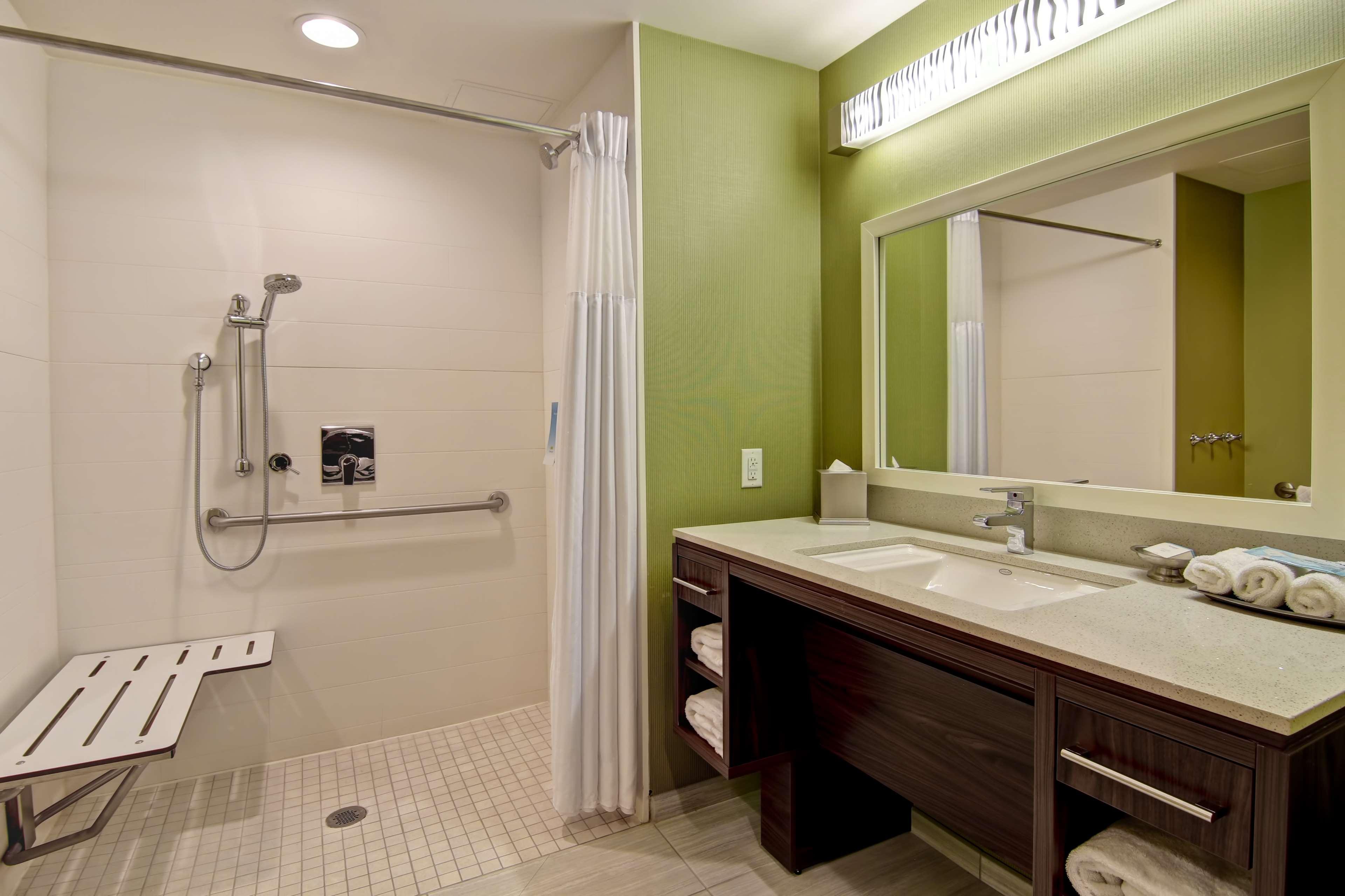 Home2 Suites By Hilton West Έντμοντον Εξωτερικό φωτογραφία