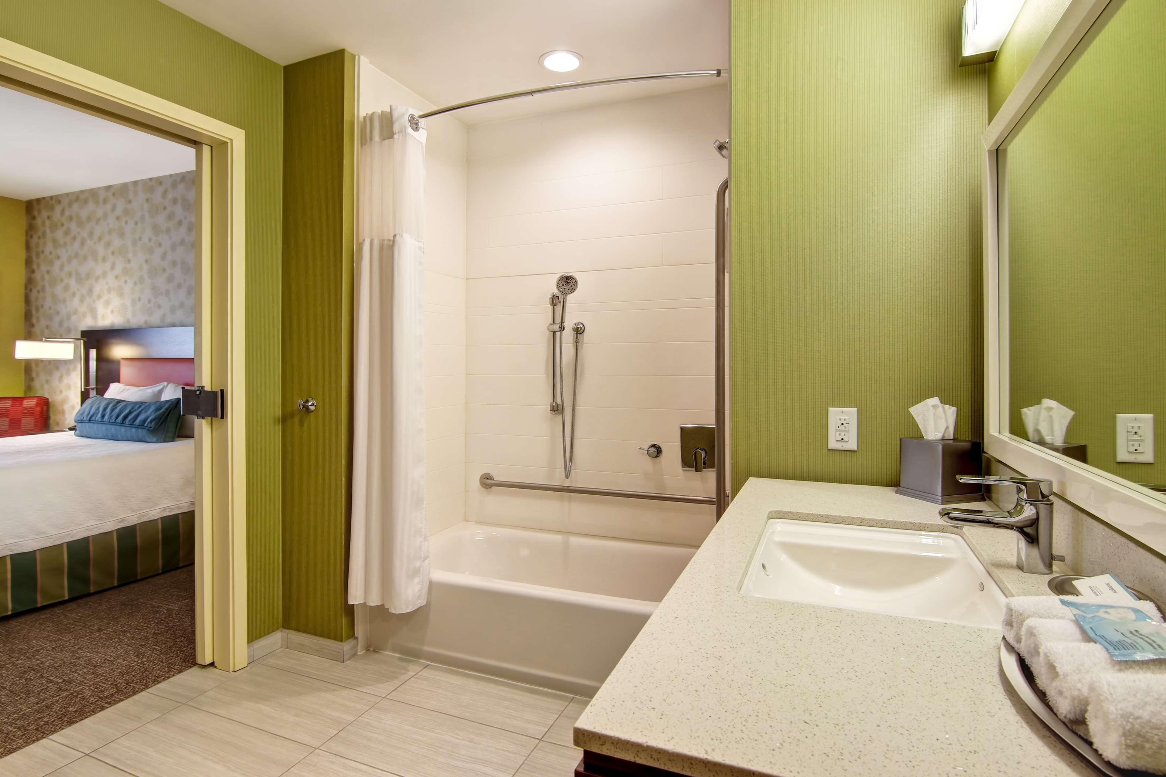 Home2 Suites By Hilton West Έντμοντον Εξωτερικό φωτογραφία