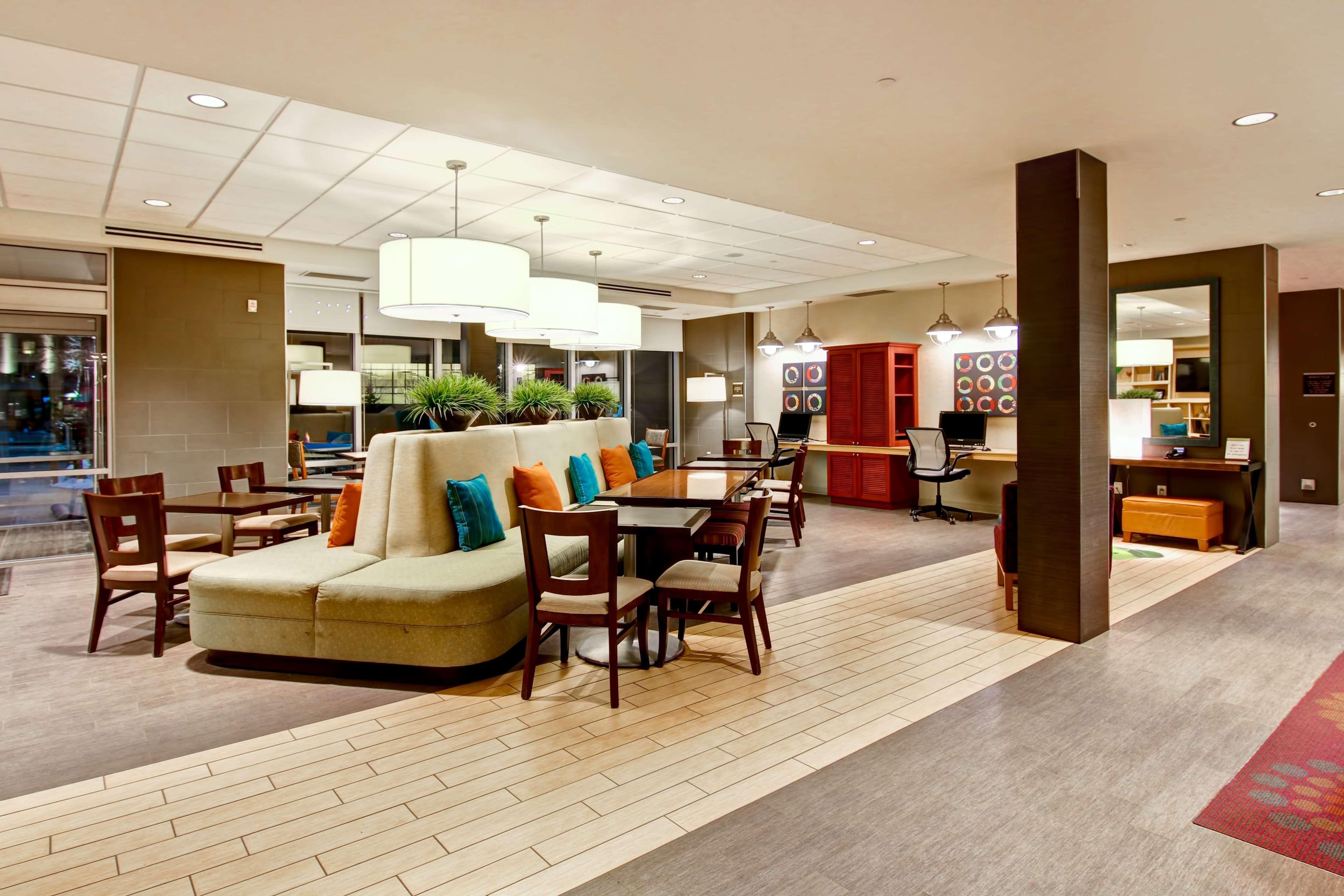 Home2 Suites By Hilton West Έντμοντον Εξωτερικό φωτογραφία
